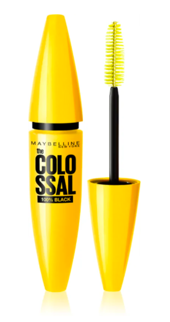 Řasenka Maybelline The Colossal 100% Black, 215 Kč (Notino)
Postará se doslova o kolosální černočerné řasy. Dodá jim maximální objem, obalí je intenzivní barvou a zajistí vám intenzivní pohled. A na nevzhledné žmolky či rozmazávání můžete zapomenout.
Řasenka Maybelline The Colossal 100% Black, 215 Kč (Notino)
Postará se doslova o kolosální černočerné řasy. Dodá jim maximální objem, obalí je intenzivní barvou a zajistí vám intenzivní pohled. A na nevzhledné žmolky či rozmazávání můžete zapomenout.