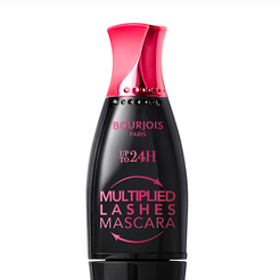 Bourjois Twist Up the Volume Mascara, 223 Kč (Hebe) v černé barvě je pohodlná aplikace bez žmolků a nerovností. Extrémně dlouhotrvající řasenka, která zvětší objem - vydrží až 24 hodin. Ohromujícího efektu dosáhnete snadno jedním tahem.
