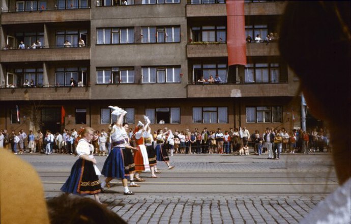 Spartakiádní průvod
