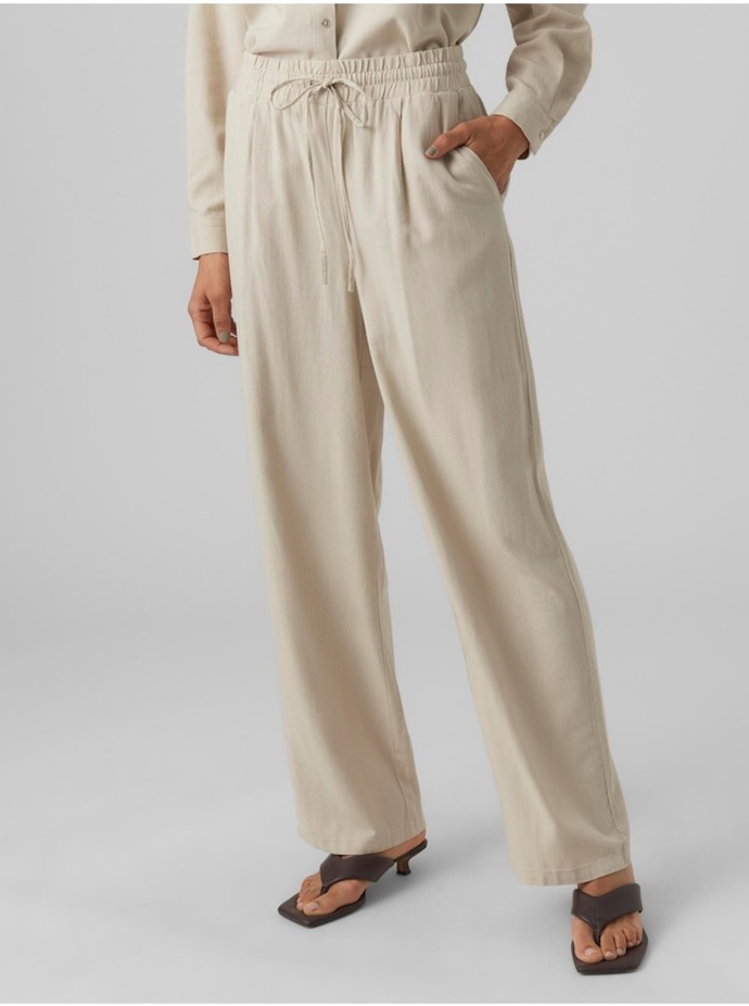 Kalhoty, Vero Moda, 999 Kč
Kalhoty, Vero Moda, 999 Kč