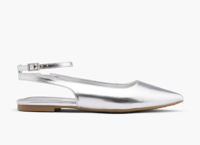 Metalické lodičky, Graceland, 799 Kč, prodává Deichmann
Metalické lodičky, Graceland, 799 Kč, prodává Deichmann