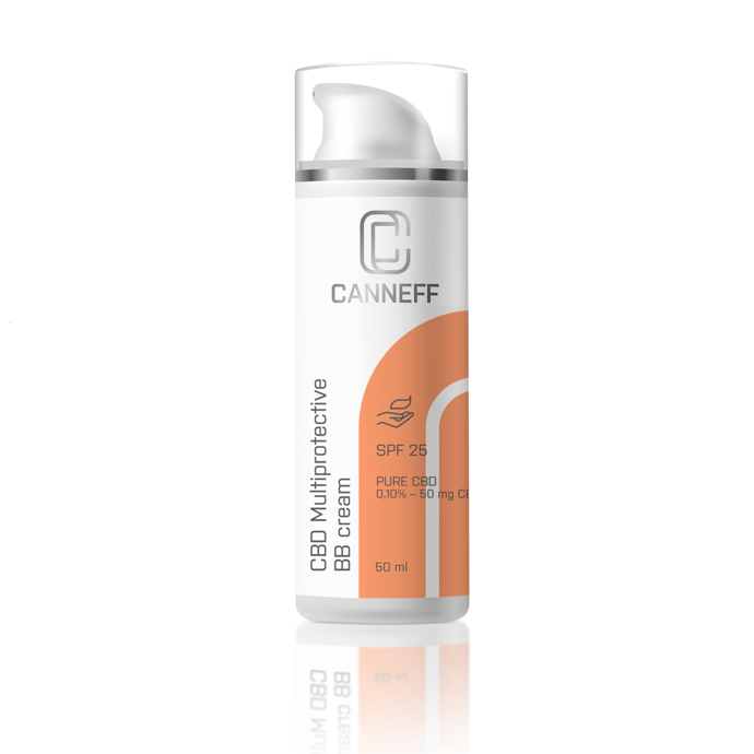 CANNEFF® CBD Ochranný BB krém SPF 25

Vysoce hydratační tónovaný krém s SPF 25, který poskytuje pokožce komplexní ochranu. Jeho textura je příjemná a nezanechává na pokožce pocit mastnoty. Extrakt z čínského keře Buddleja Officinalis bohatý na polyfenoly zároveň chrání pleť před nežádoucími efekty modrého světla a infračerveného záření, zamezuje vzniku pigmentových skvrn a mírní zarudnutí. Přípravek je možné vrstvit. Ideálně jej aplikujte jako poslední na krém či sérum z ranního rituálu péče o pokožku. Je možné ho následně přepudrovat. Díky svému složení dobře fixuje pigmenty dekorativní kosmetiky.

Cena: 666 Kč

