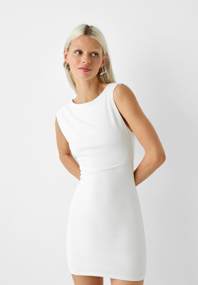 Šaty, Bershka, 499 Kč
Šaty, Bershka, 499 Kč