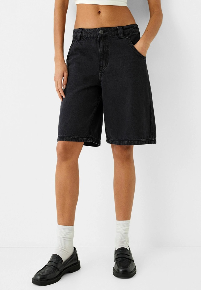 Kraťasy, Bershka, 579 Kč
Kraťasy, Bershka, 579 Kč