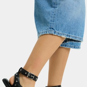 Boty, Bershka, 699 Kč
