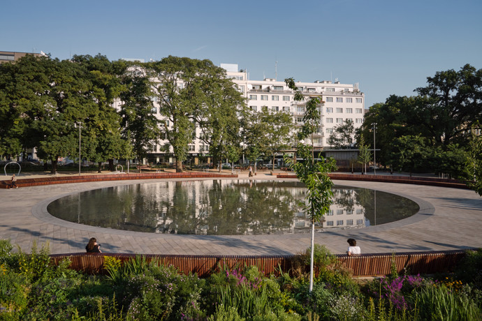 Galerie: Revitalizace parku na Moravském náměstí Galerie: Revitalizace parku na Moravském náměstí