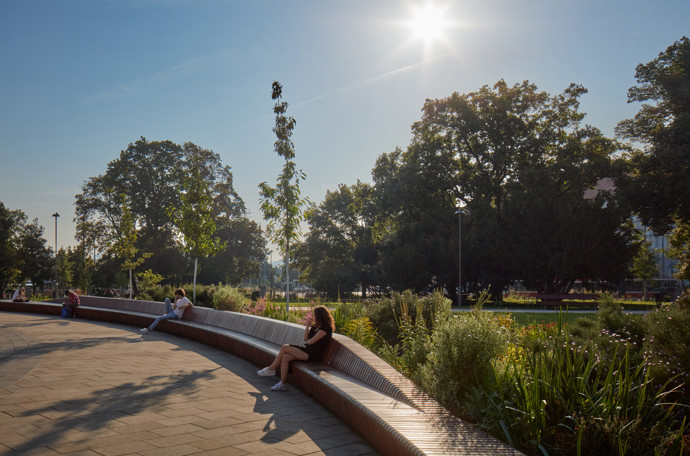 Galerie: Revitalizace parku na Moravském náměstí Galerie: Revitalizace parku na Moravském náměstí