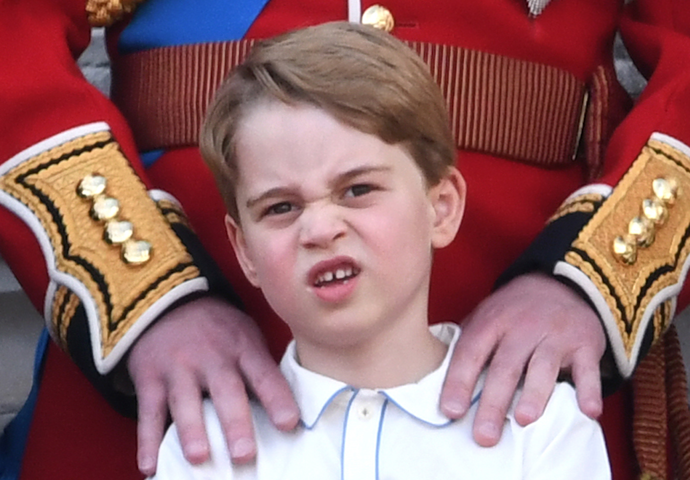 Grimasy má George úžasné
Grimasy má George úžasné