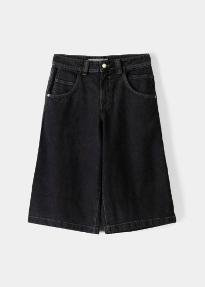 Jorts, Bershka, 579 Kč
