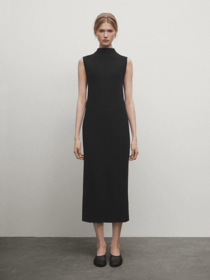 Massimo Dutti, 1199 Kč (dříve 1895 Kč)
Massimo Dutti, 1199 Kč (dříve 1895 Kč)