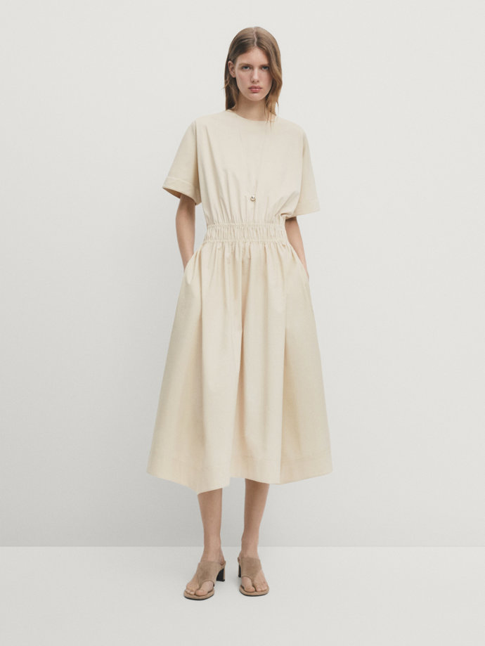 Massimo Dutti, 1499 Kč (dříve 2295 Kč)
Massimo Dutti, 1499 Kč (dříve 2295 Kč)