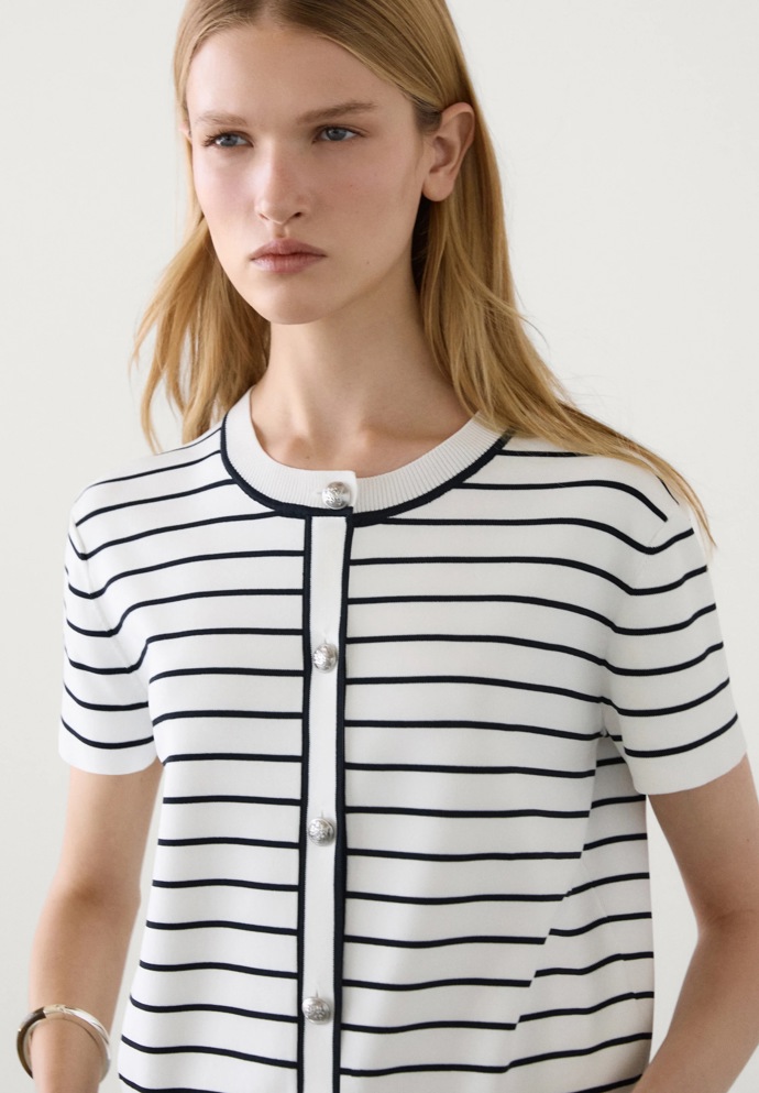 Top, Massimo Dutti, 1 595 Kč
Top, Massimo Dutti, 1 595 Kč