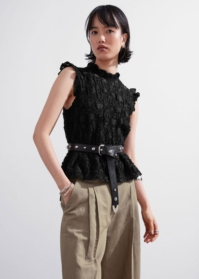 Peplum top, & Other Stories, 69 eur
Peplum top, & Other Stories, 69 eur