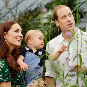 Kate, William a George v červenci 2014.
