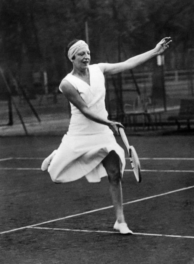 Tenistka Suzanne Lenglen.
