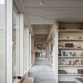 Galerie: Saltviga House postavený z dřevěných odřezků Galerie: Saltviga House postavený z dřevěných odřezků