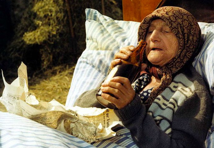 Záběry z komediální letní trilogie Slunce, seno, jahody/párfacek/erotika
Záběry z komediální letní trilogie Slunce, seno, jahody/párfacek/erotika