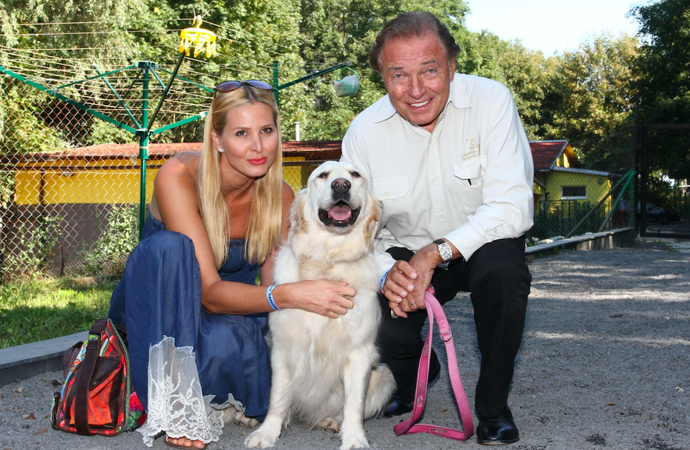 Ivana jako jediná žena dostala Karla před oltář
