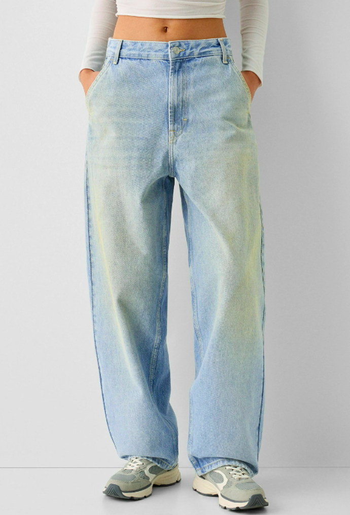 Džíny, Bershka, 799 Kč. 
