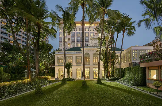 Hotel Mandarin Oriental v Bangkoku v Thajsku je opravdovou oázou absolutního klidu a luxusu. 

