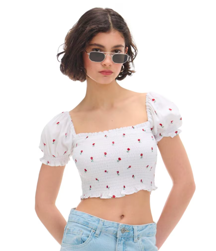 Halenka, Cropp, 329 Kč.
Halenka, Cropp, 329 Kč.