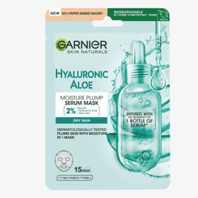 Textilní maska Hyaluronic Aloe je vhodná zejména pro suchou pleť. Složení je obohacené o kyselinou hyaluronovou a aloe pro osvěžení, revitalizaci a intenzivní hydrataci v pouhých 15 minutách. 49 Kč
