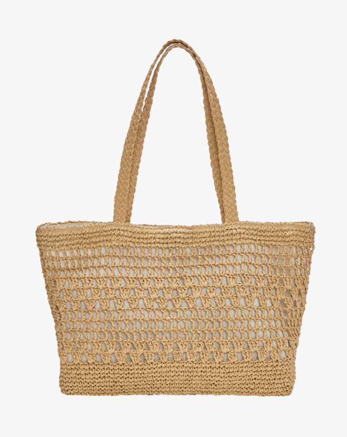 Velká kabelka, PULL&BEAR, 599 Kč.
Velká kabelka, PULL&BEAR, 599 Kč.