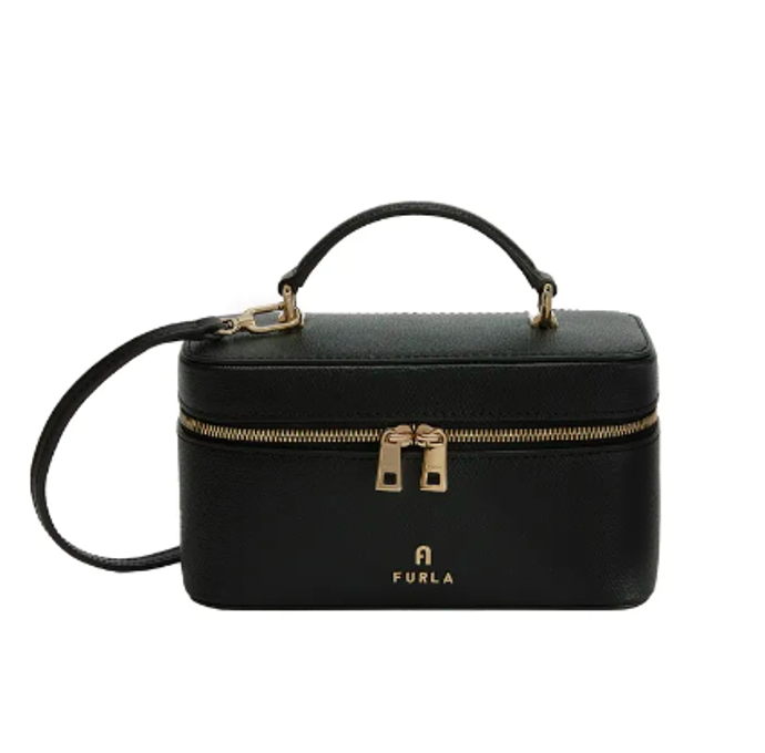 Kabelka, Furla, 5924 Kč.
Kabelka, Furla, 5924 Kč.