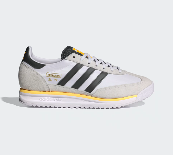SL 72, Adidas, 2399 Kč. 
