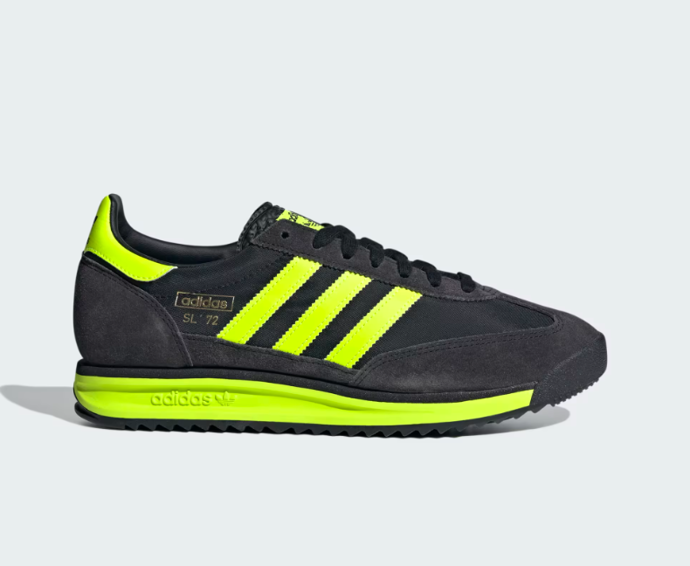 SL 72, Adidas, 2399 Kč. 
