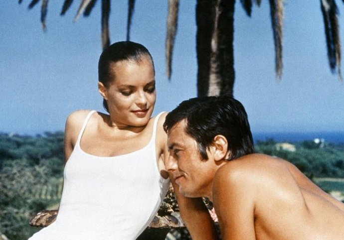 Romy Schneider a Alain Delon ve filmu Bazén z roku 1969.
Romy Schneider a Alain Delon ve filmu Bazén z roku 1969.