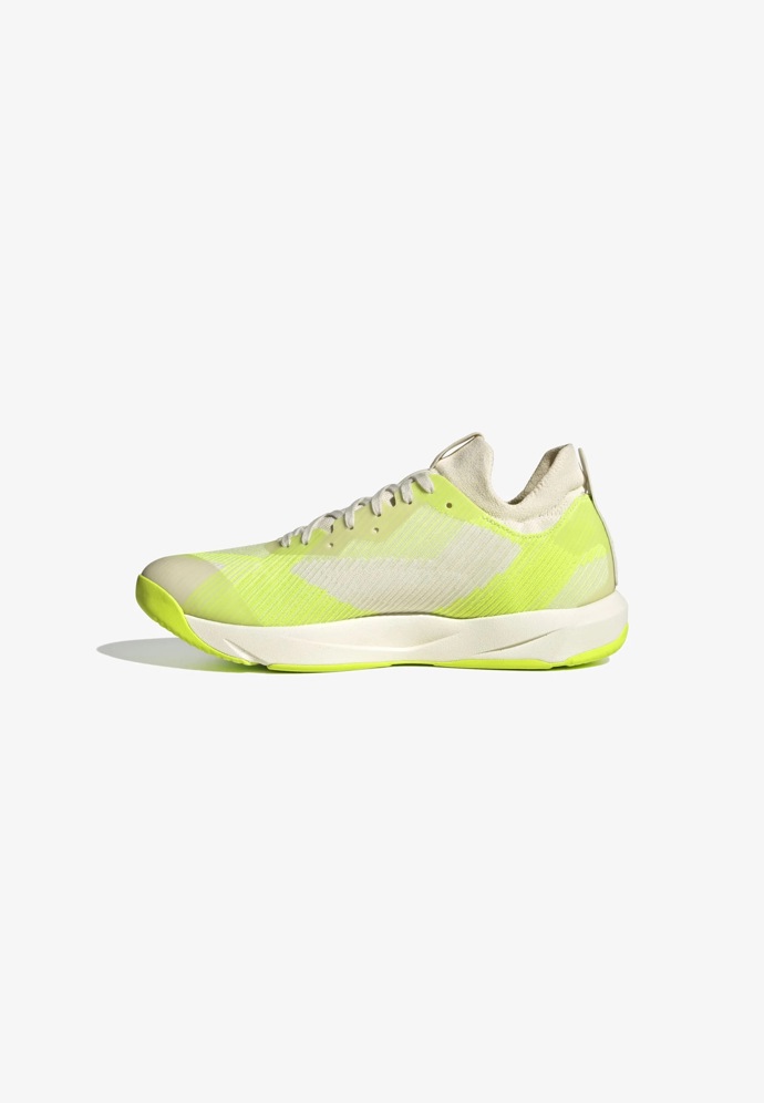 Boty, adidas Performance, 2800 Kč.
