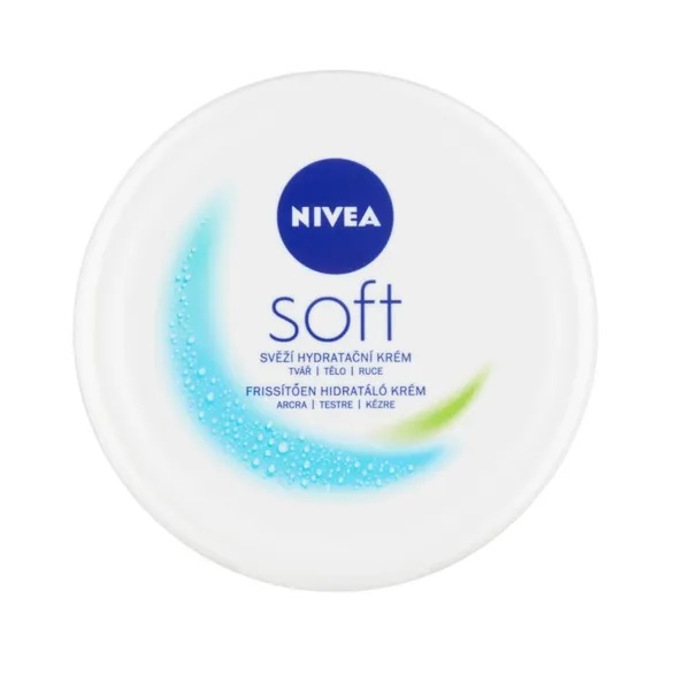 Hydratační krém, Nivea - Nivea Soft, 215 Kč
Hydratační krém, Nivea - Nivea Soft, 215 Kč