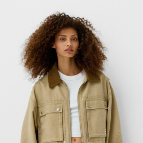 Bunda, Bershka, 1 199Kč
