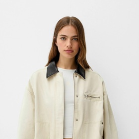 Bunda, Bershka, 1 299 Kč

