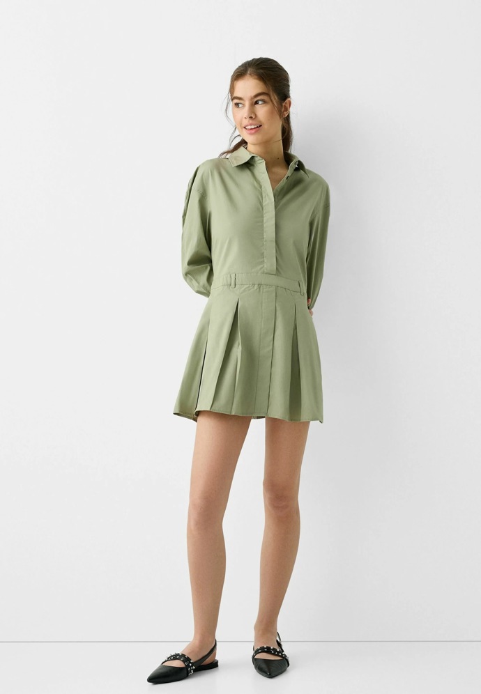 Šaty, Bershka, 699 Kč
Šaty, Bershka, 699 Kč