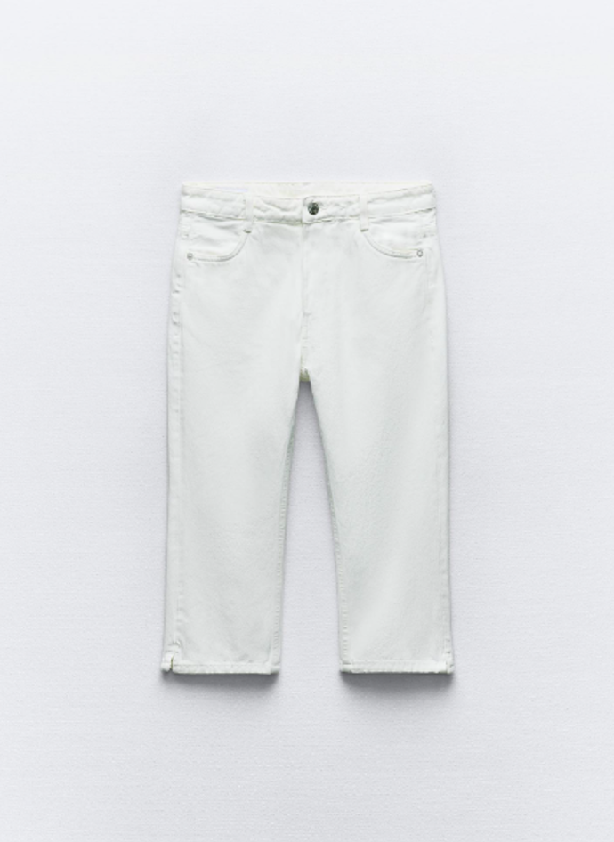 Capri kalhoty, Zara, 699 Kč
Capri kalhoty, Zara, 699 Kč