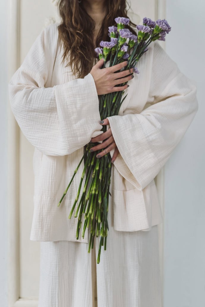 Mušelínové kimono Sam, weconcept, 2900 Kč
Mušelínové kimono Sam, weconcept, 2900 Kč