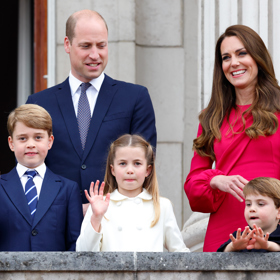 Tento královský pár zůstal věrný britské monarchii a zajistil svým dětem pohodlný a luxusní život.
