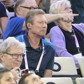Henri, velkovévoda lucemburský, se účastní čtvrtfinálového zápasu ženského basketbalu mezi týmy Francie a Německa na letošním ročníku letní olympiády.
