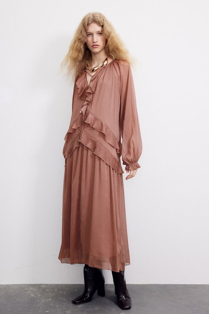 Šifonové šaty, H&M, 1199 Kč. 
