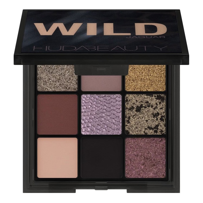 Paletka očních stínů, Huda Beauty, 590 Kč
Paletka očních stínů, Huda Beauty, 590 Kč