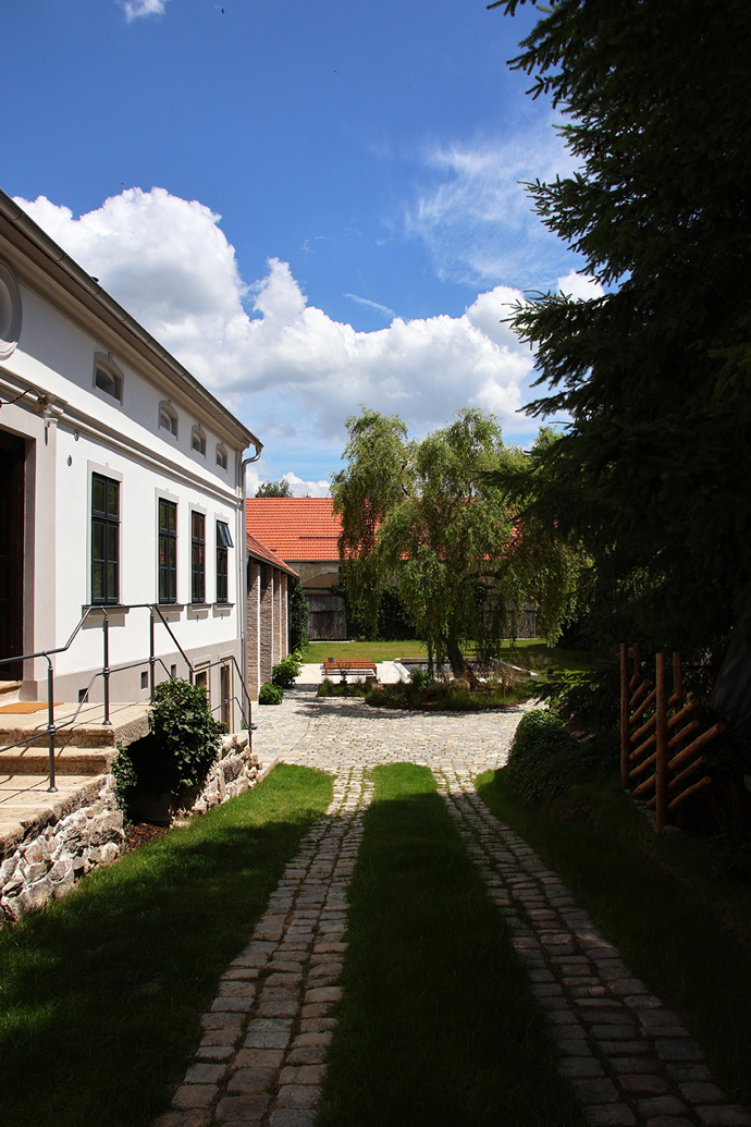 Galerie: Rekonstrukce usedlosti Darmyšl 13 Galerie: Rekonstrukce usedlosti Darmyšl 13