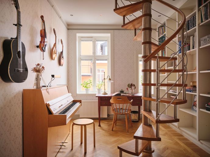 Galerie: Velký byt plný dřeva se dvěma balkony Galerie: Velký byt plný dřeva se dvěma balkony