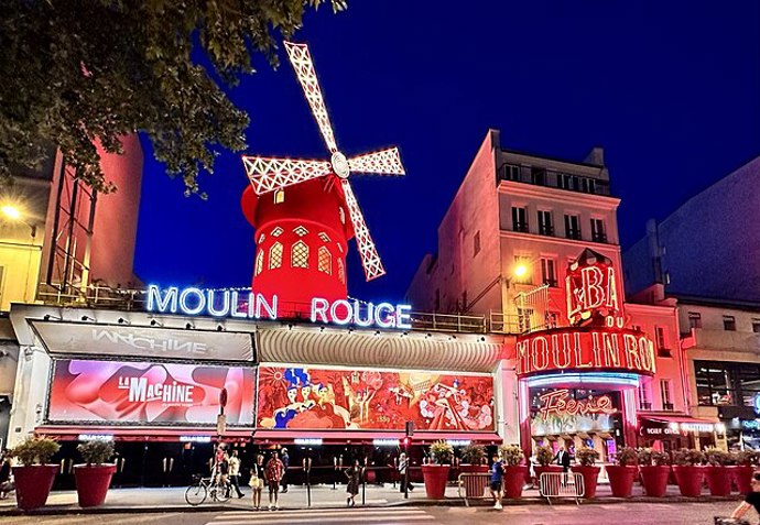 Moulin Rouge
