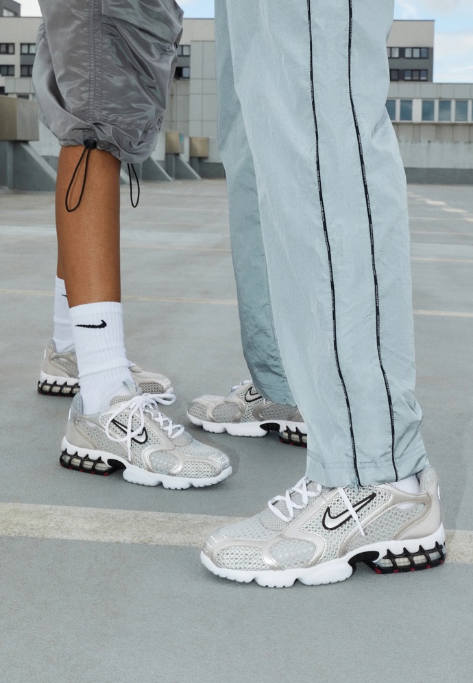 Tenisky, Nike, 4 200 Kč
Tenisky, Nike, 4 200 Kč