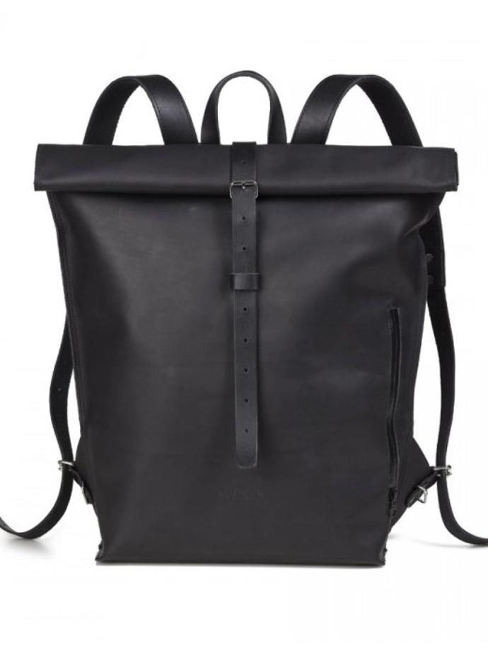 Batoh Delfin, Playbag, 5990 Kč
