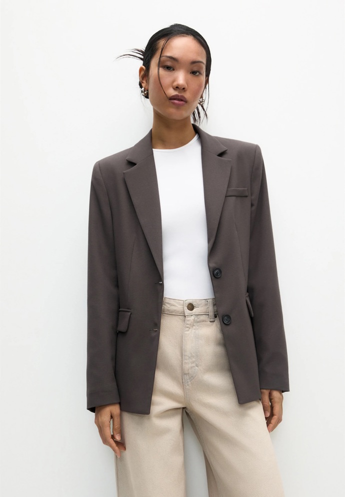 Sako, Pull&Bear, 999 Kč
