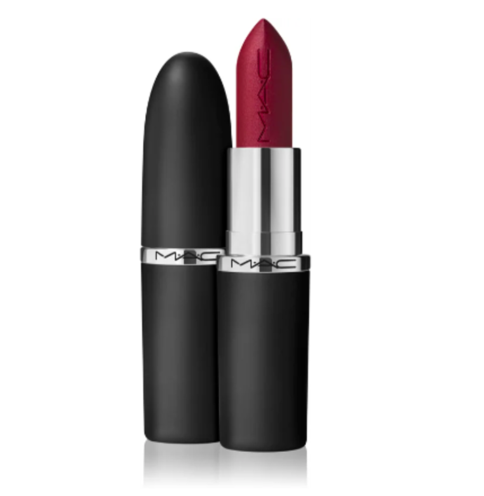 Rtěnka Silky Matte, MAC Cosmetics, 720 Kč
Rtěnka Silky Matte, MAC Cosmetics, 720 Kč