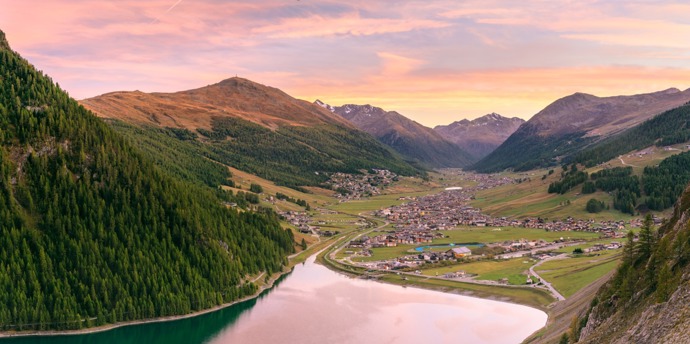 Livigno - pohled, co se neomrzí.
